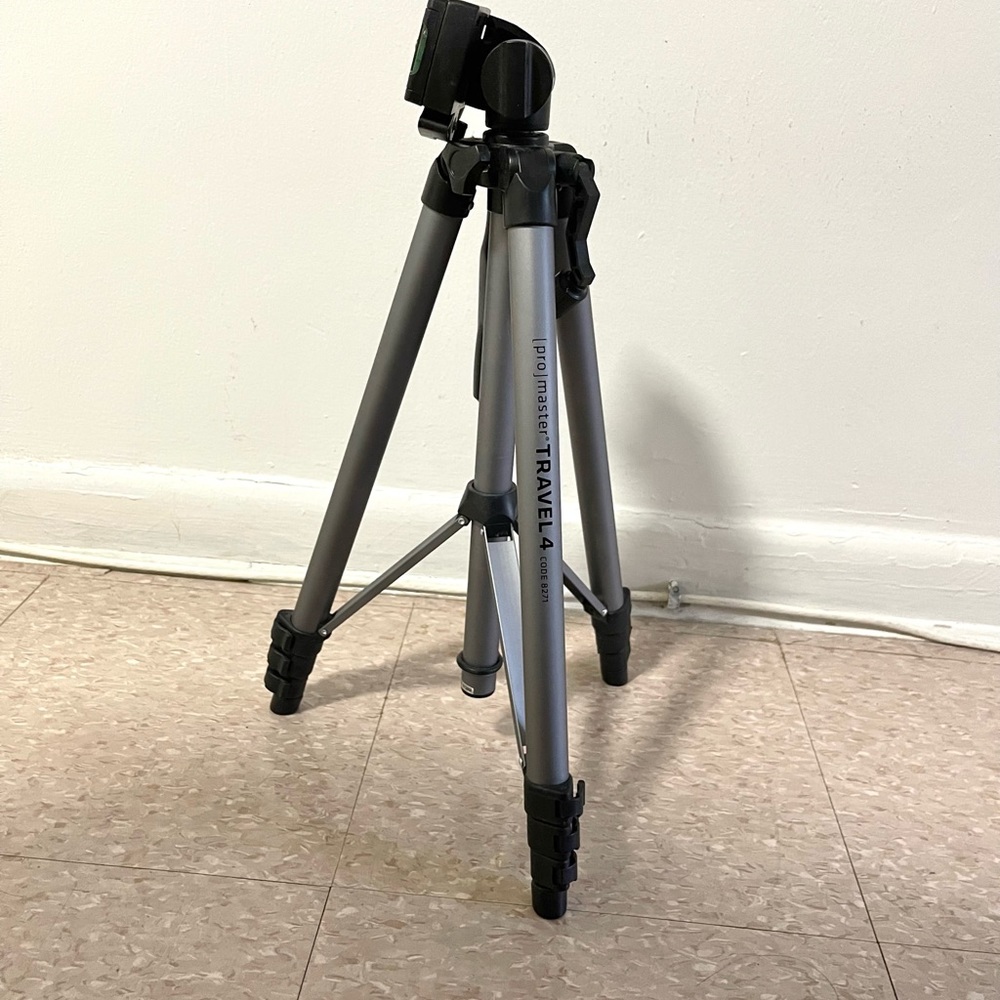 Promaster travel tripod